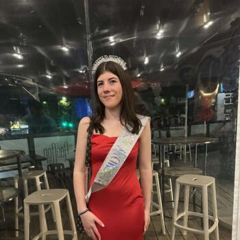 Babysitter in Wellington: Shannon