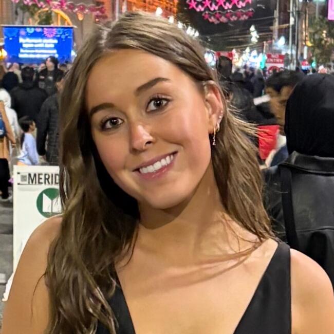 Babysitter in Sydney: Millie