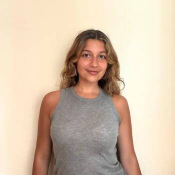 Babysitter in São Domingos de Rana: Carolina