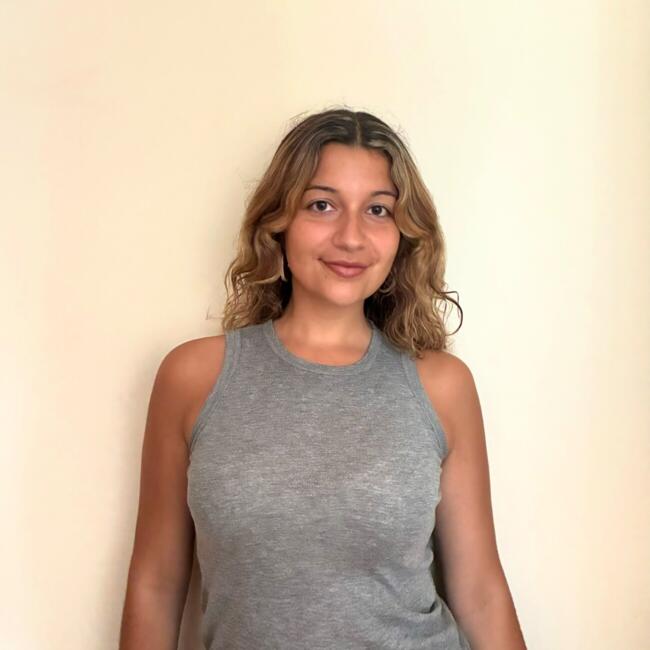 Babysitter in São Domingos de Rana: Carolina