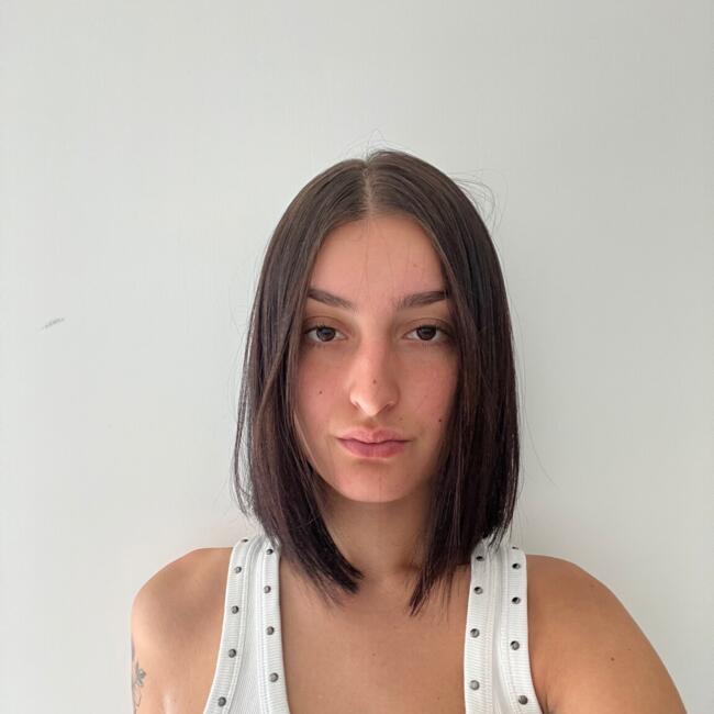 Babysitter in Paris: Noemi