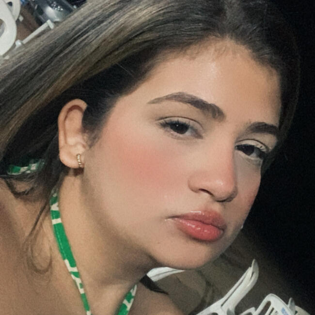 Babysitter in Palmas: Natalia