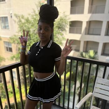 Babysitter in Brooklyn: Tashawna