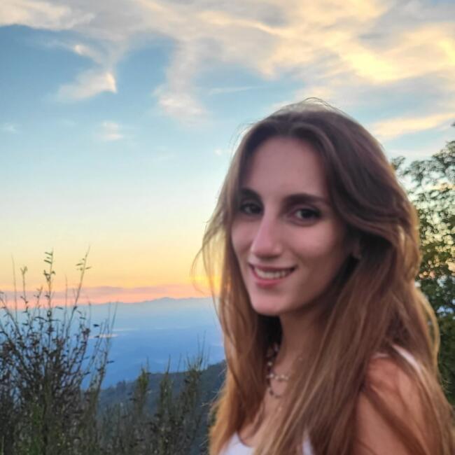 Babysitter a Albavilla: Samantha