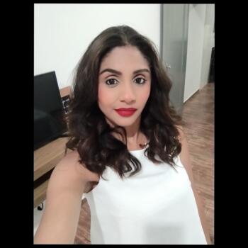 Babá em Embu Guaçu: Yanca