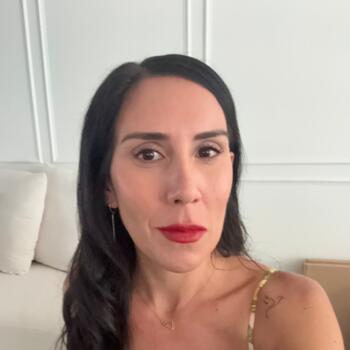 Trabajo para niñera en San Juan: trabajo de niñera Vanessa E