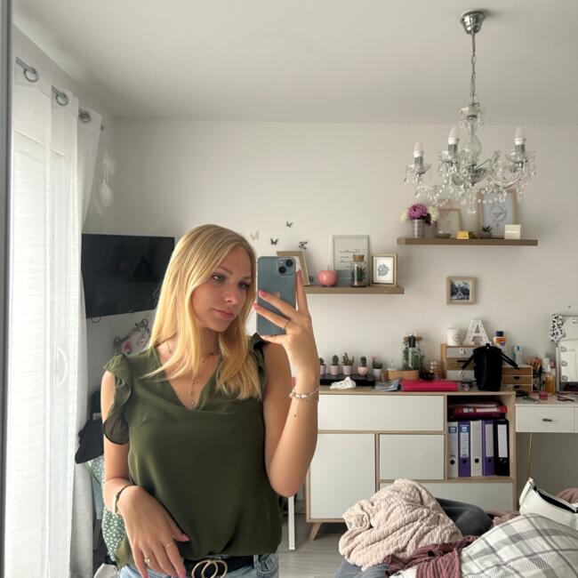 Babysitter in Nice: Angelina