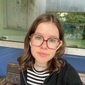 Babysitter in Jarnac: Marie