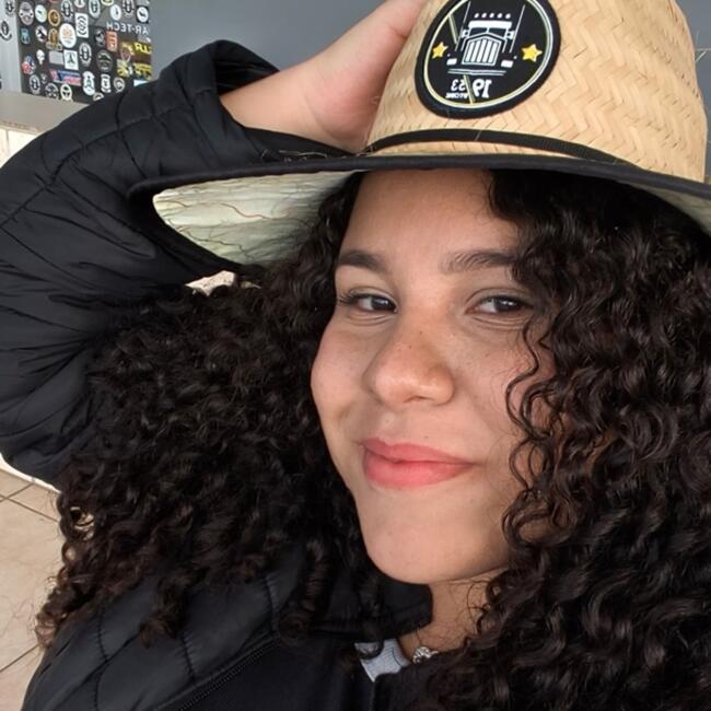 Babysitter in Barueri: Camila