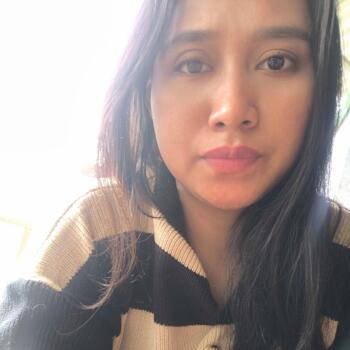 Babysitter in Jakarta: Ana