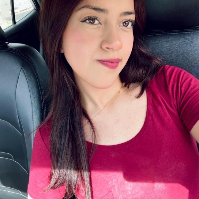 Babysitter in Cuenca: Anahi Arce