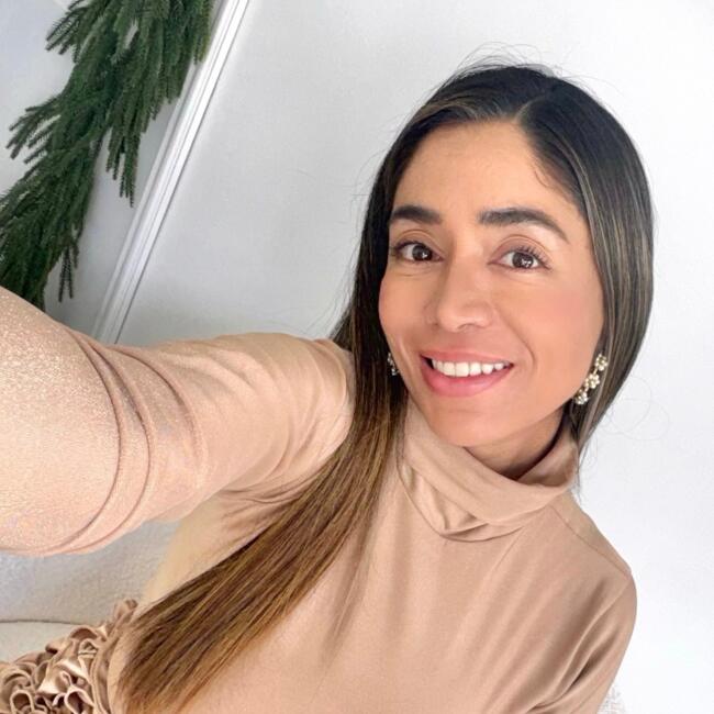 Trabajo para niñera en Santa Tecla: Ivonne