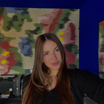 Babysitter in Divonne-les-Bains: Jade