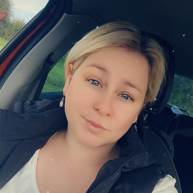 Babysitting job in Esclavelles: Melanie