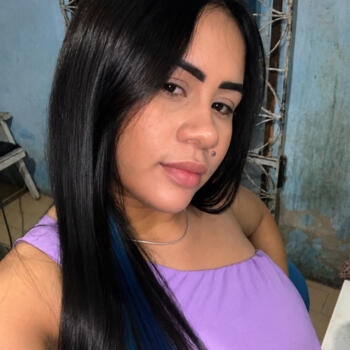 Babysitter Fortaleza: Ingrid
