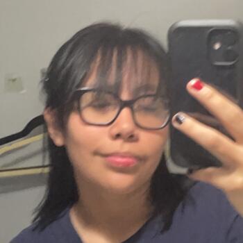 Babysitter in Virginia Beach: Alondra