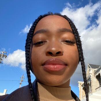 Babysitter in Cape Town: Khanyi