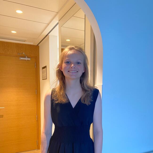 Babysitter in Beveren: Eleni