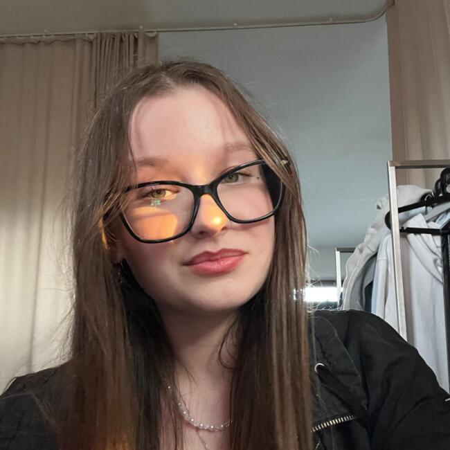 Babysitter in Warsaw: Wiktoria