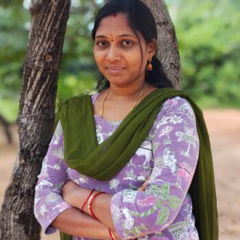 बेबीसिटर हैदराबाद: Sukanya