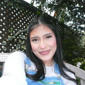 Babysitter in Chicago: Yulicia Moreno