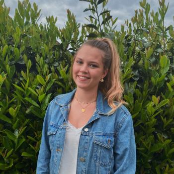 Babysitter Neu-Ulm: Carina