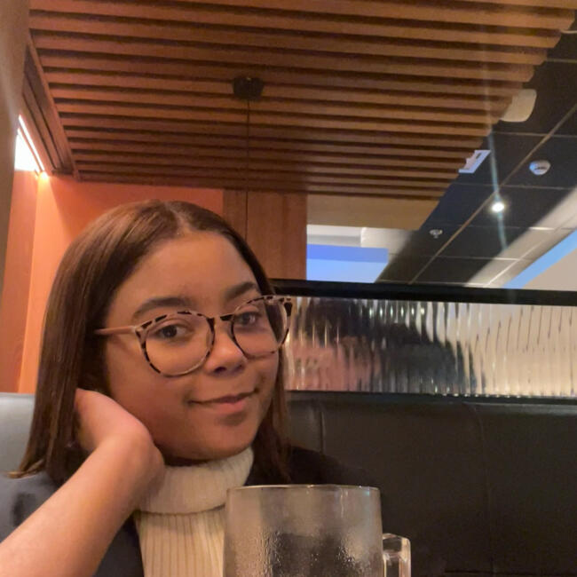 Babysitter in Coimbra: Gabriela Maffei