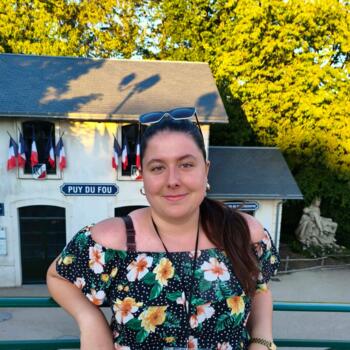 Babysitter in Saint-Porchaire: Eloise