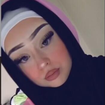 Babysitter in Les Andelys: Ashley