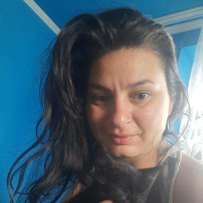 Babysitter in Alba Iulia: Yasmina