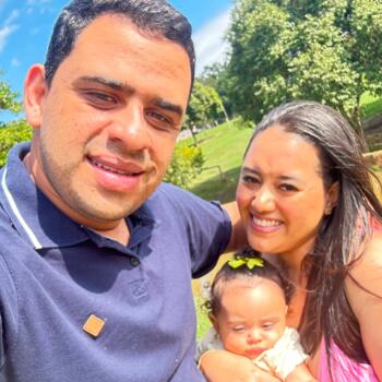 Babysitting job in Pirapozinho: Elisandro