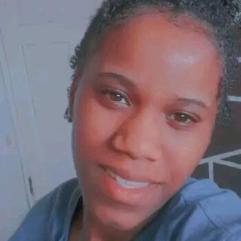 Babysitter Muriaé: Lydiane