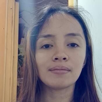 Babysitter in Mandaue City: Christine