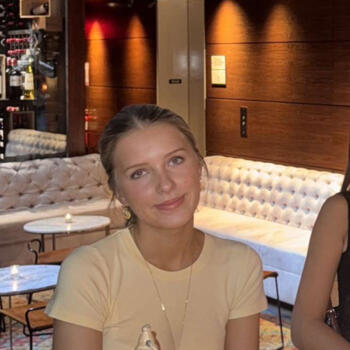 Babysitter in Edinburgh: Alicia