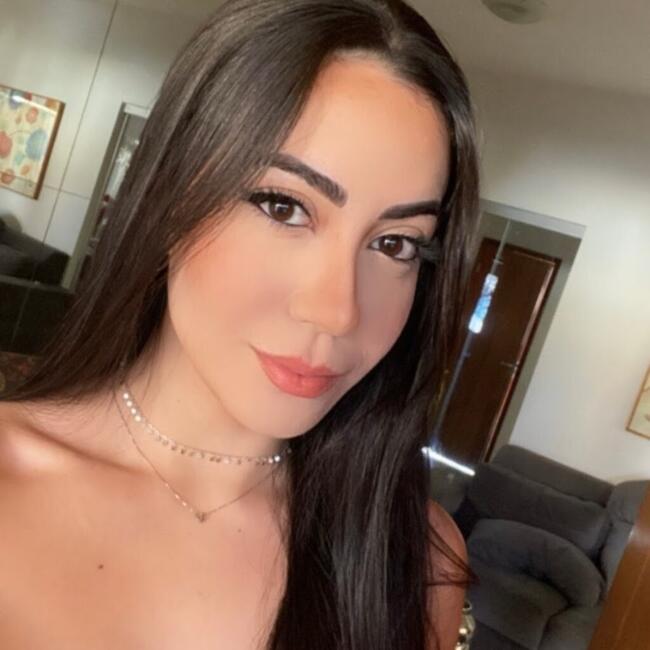 Emprego de babá em Maringá: Hevelen