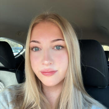 Babysitter Perth: Eva