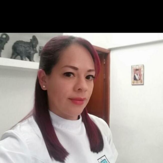 Babysitter in Bogotá: Lady ileana