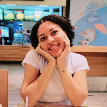 Babysitter in São José (São José): Juliana
