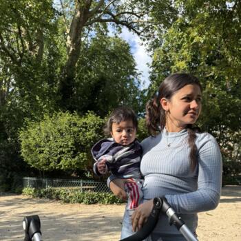 Babysitter in Paris: Lylou