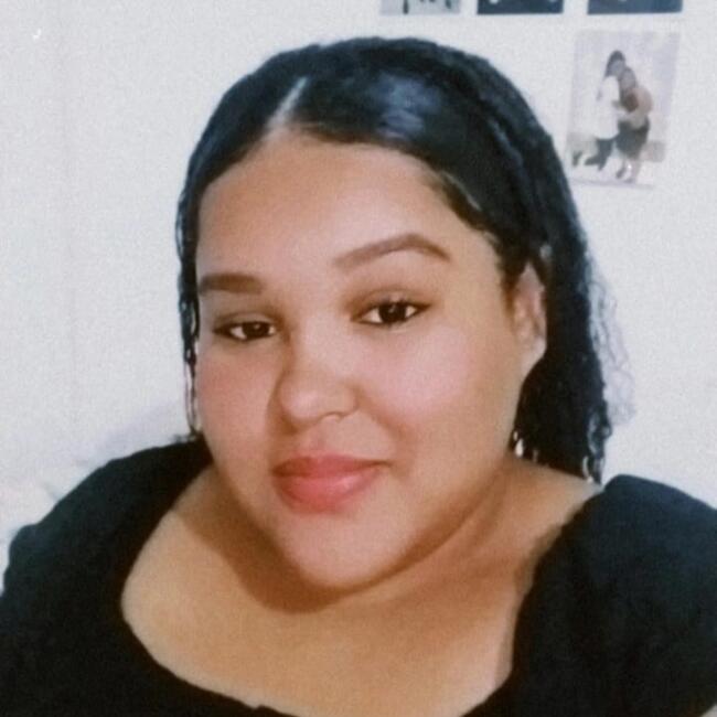 Babá em Vila Velha: Carol