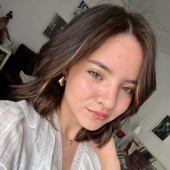 Babysitter in Pomona (New York): Alondra