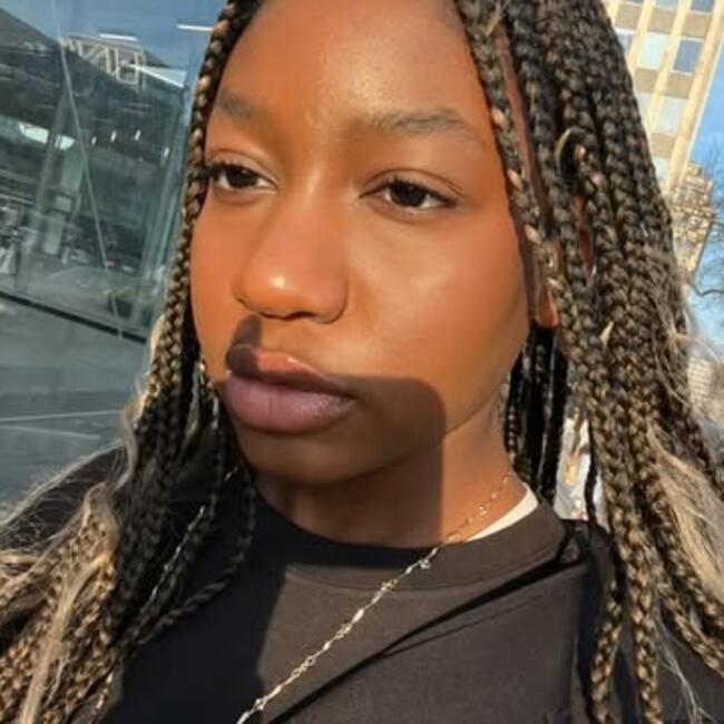 Babysitter in Tubize: Ashley