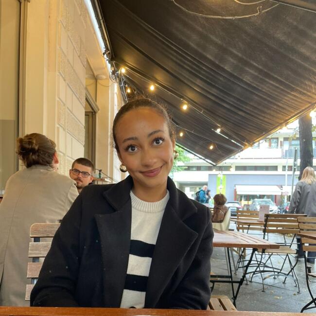 Babysitter in Berlin: Mia luna