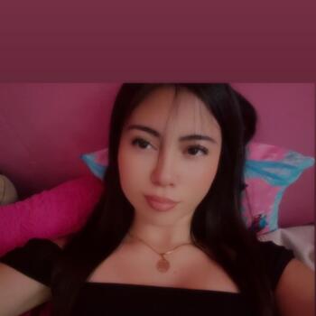 Babysitter in San Felipe: Flo