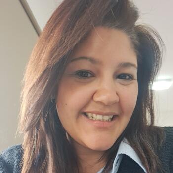 Babysitter in Lawrenceville (Georgia): Kristal