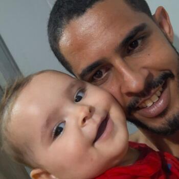 Emprego de babá em Cacoal: emprego de babá Anderson