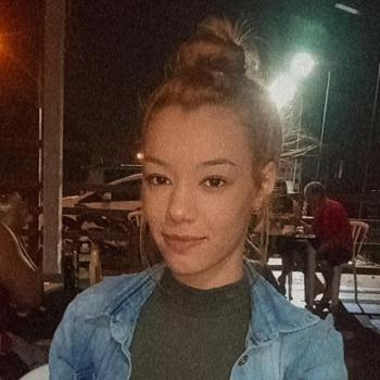 Babá em Goiânia: Bruna