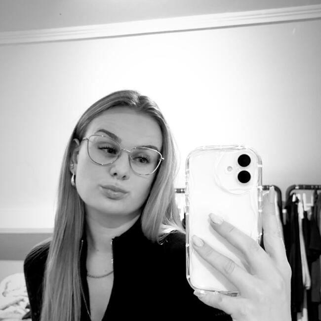 Babysitter in Sint-Niklaas: Kirsten