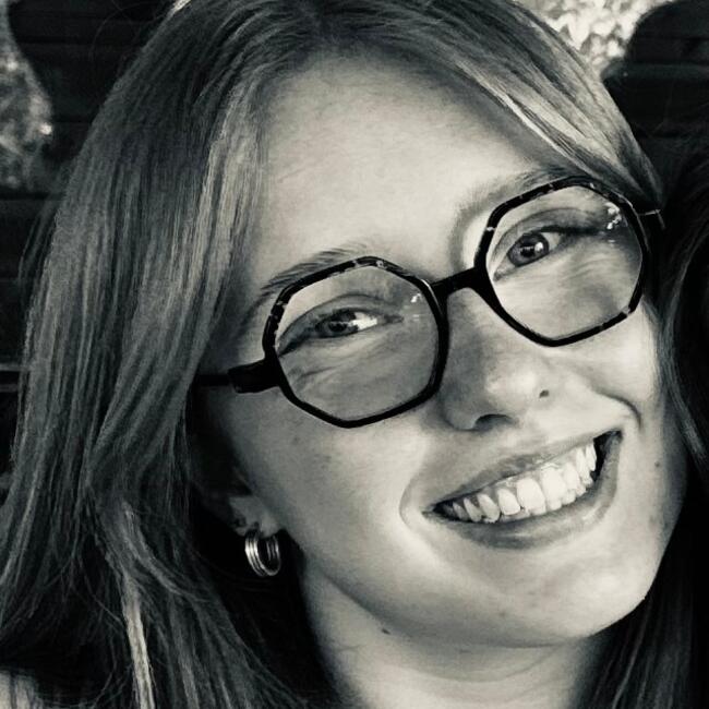 Babysitter in Berloz: Abigaëlle