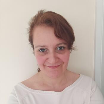 Babysitter Harrow: RALUCA OCTAVIA